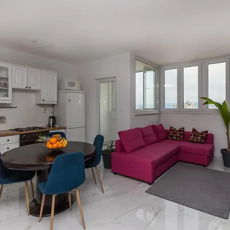 Leilani -stunning View Near The Center! * Split